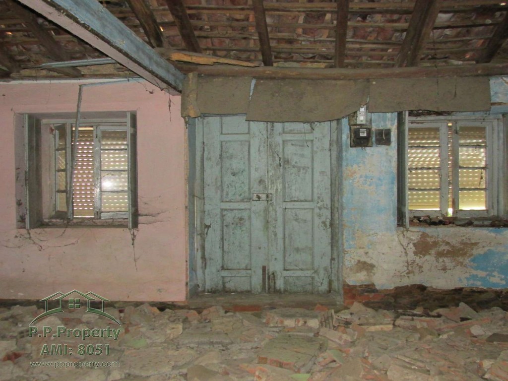 Main Photo