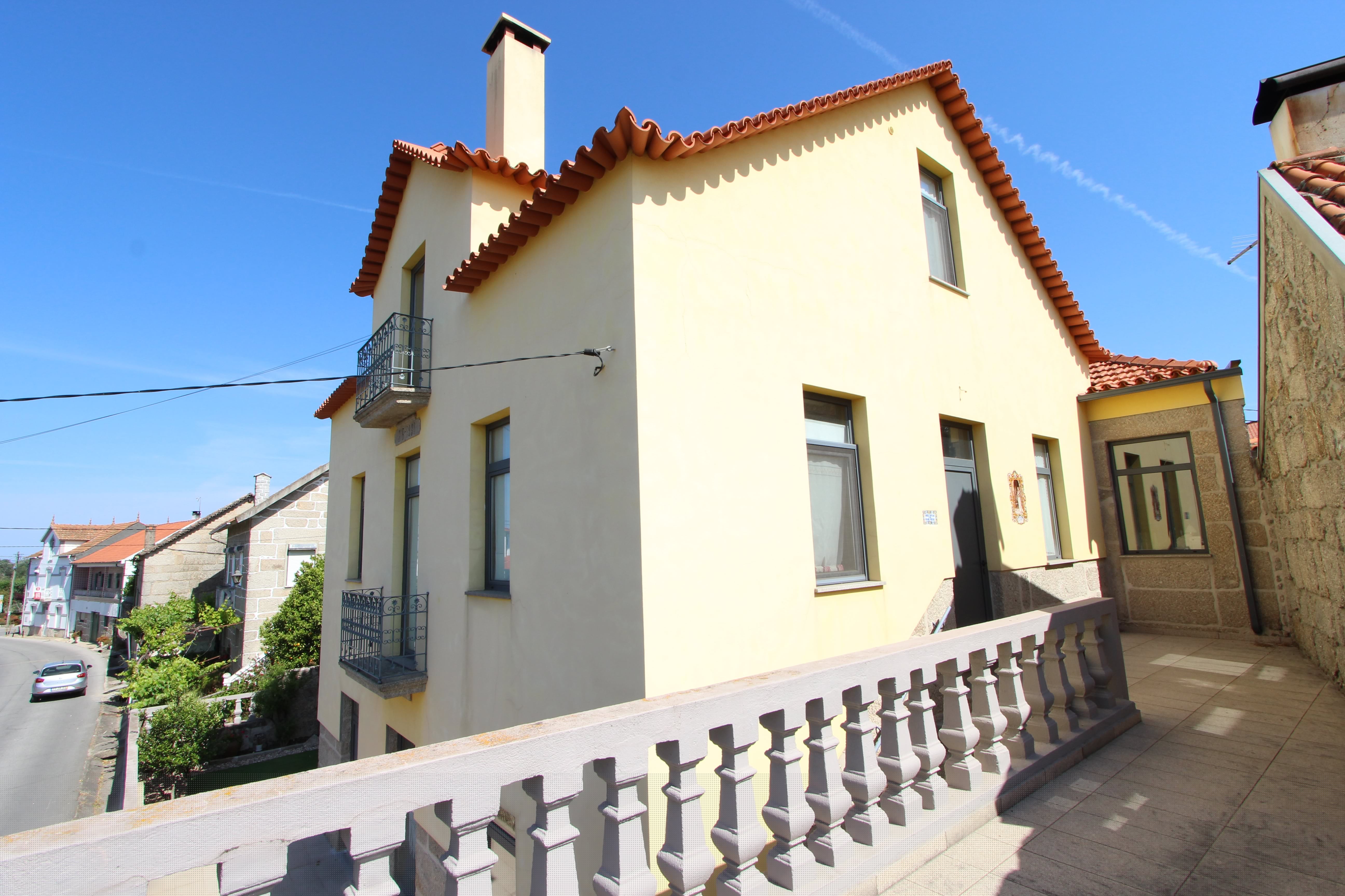 Main Photo