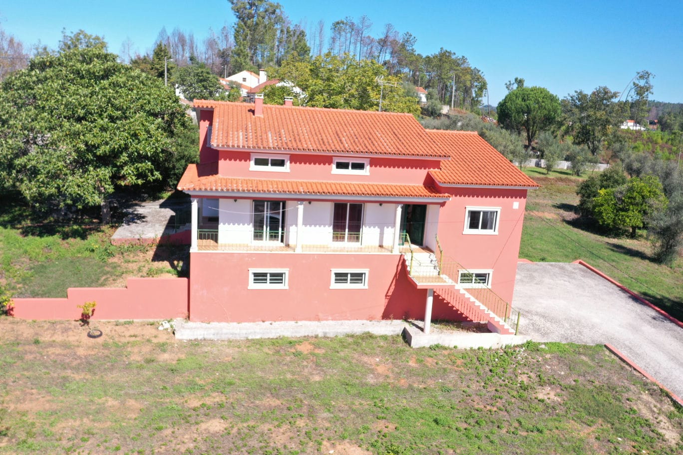 Main Photo