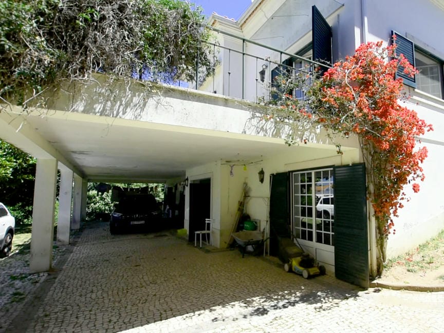 Main Photo