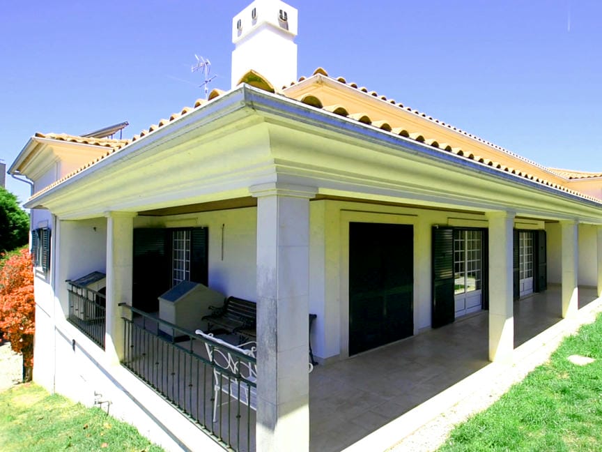 Main Photo